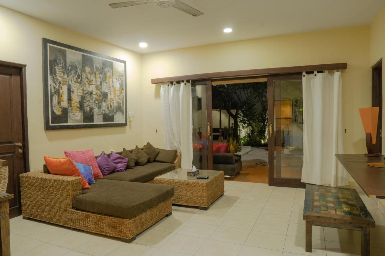 Papaya Villa Sanur エクステリア 写真